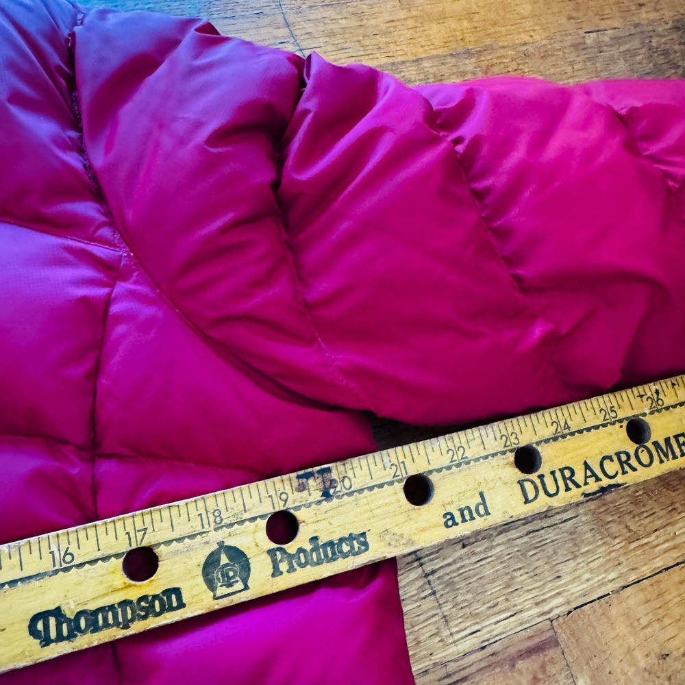 L.L.Bean Women's Puffer Jacket Fuchsia Insulated Full Zip Size Medium - Picture 3 of 7